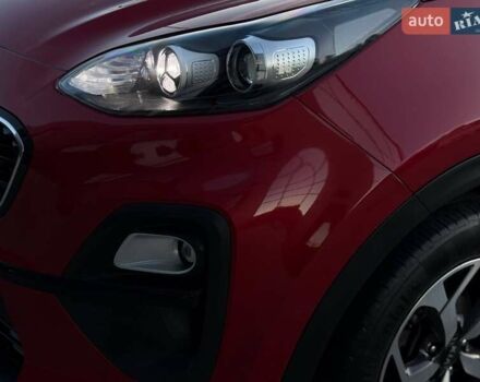 Киа Sportage 2021 в Киеве на Automoto.ua Красный Киа Sportage, объемом двигателя 1.59 л и пробегом 81 тыс. км за 18400 $, фото 12 на Automoto.ua