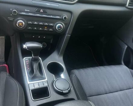 Киа Sportage 2021 в Шостке на Automoto.ua Красный Киа Sportage, объемом двигателя 1.6 л и пробегом 87 тыс. км за 22500 $, фото 8 на Automoto.ua