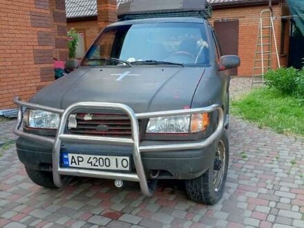 Червоний Кіа Sportage, об'ємом двигуна 2 л та пробігом 309 тис. км за 3300 $, фото 1 на Automoto.ua