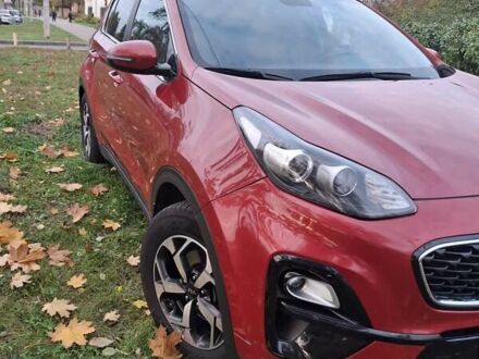 Киа Sportage 2018 в Харькове на Automoto.ua Красный Киа Sportage, объемом двигателя 1.59 л и пробегом 129 тыс. км за 16500 $, фото 1 на Automoto.ua