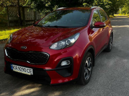 Киа Sportage 2021 в Шостке на Automoto.ua Красный Киа Sportage, объемом двигателя 1.6 л и пробегом 87 тыс. км за 22500 $, фото 1 на Automoto.ua