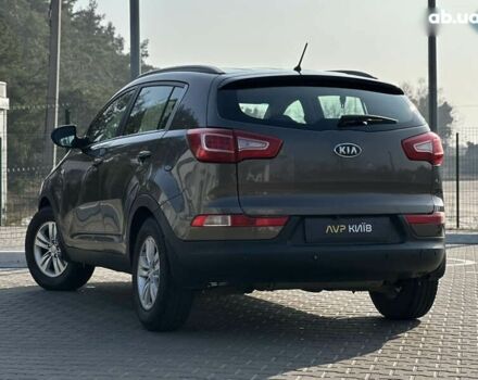 Киа Sportage, объемом двигателя 12.58 л и пробегом 269 тыс. км за 8900 $, фото 18 на Automoto.ua