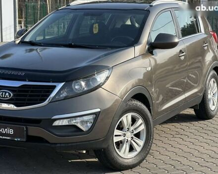 Киа Sportage, объемом двигателя 12.58 л и пробегом 269 тыс. км за 8900 $, фото 4 на Automoto.ua