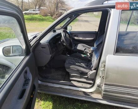 Киа Sportage, объемом двигателя 0 л и пробегом 257 тыс. км за 3100 $, фото 2 на Automoto.ua