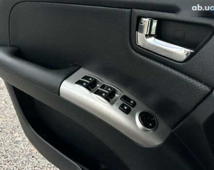 Киа Sportage, объемом двигателя 2 л и пробегом 144 тыс. км за 7700 $, фото 25 на Automoto.ua