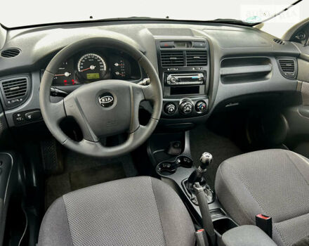 Киа Sportage, объемом двигателя 2 л и пробегом 174 тыс. км за 6799 $, фото 17 на Automoto.ua