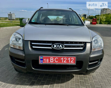 Киа Sportage, объемом двигателя 2 л и пробегом 174 тыс. км за 6799 $, фото 2 на Automoto.ua