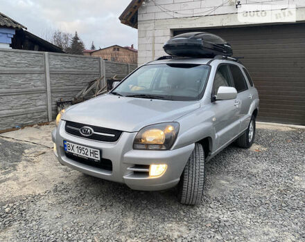 Киа Sportage, объемом двигателя 2 л и пробегом 165 тыс. км за 7400 $, фото 7 на Automoto.ua