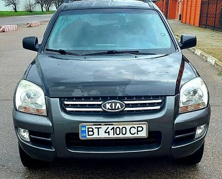 Киа Sportage, объемом двигателя 2 л и пробегом 148 тыс. км за 9000 $, фото 4 на Automoto.ua