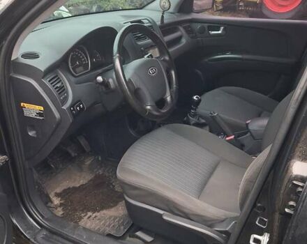 Киа Sportage, объемом двигателя 2 л и пробегом 167 тыс. км за 9000 $, фото 2 на Automoto.ua