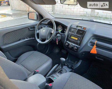 Киа Sportage, объемом двигателя 2 л и пробегом 112 тыс. км за 8850 $, фото 42 на Automoto.ua