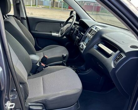 Киа Sportage, объемом двигателя 20 л и пробегом 191 тыс. км за 8000 $, фото 12 на Automoto.ua