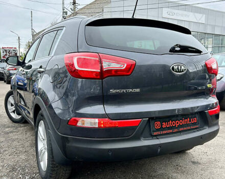 Киа Sportage, объемом двигателя 1.7 л и пробегом 185 тыс. км за 12200 $, фото 7 на Automoto.ua