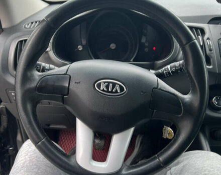 Киа Sportage, объемом двигателя 2 л и пробегом 133 тыс. км за 11700 $, фото 12 на Automoto.ua