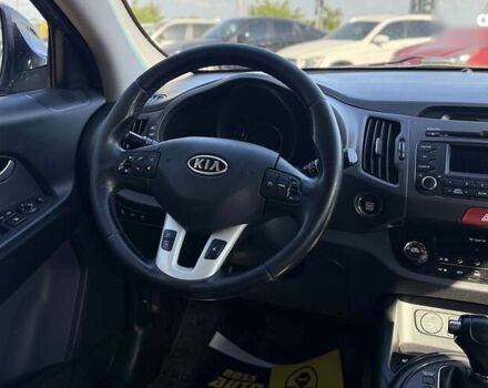 Кіа Sportage, об'ємом двигуна 2 л та пробігом 206 тис. км за 11500 $, фото 10 на Automoto.ua