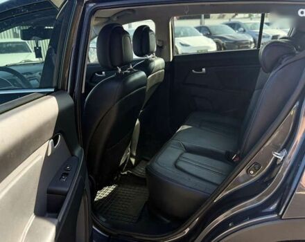 Кіа Sportage, об'ємом двигуна 2 л та пробігом 206 тис. км за 11500 $, фото 14 на Automoto.ua