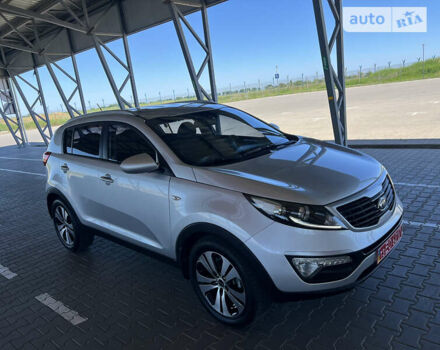 Киа Sportage, объемом двигателя 2 л и пробегом 136 тыс. км за 13000 $, фото 2 на Automoto.ua