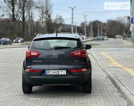 Киа Sportage, объемом двигателя 1.7 л и пробегом 204 тыс. км за 10900 $, фото 5 на Automoto.ua