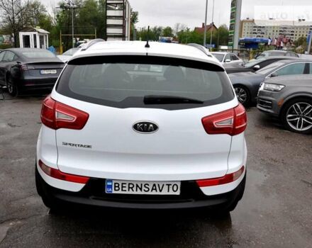 Киа Sportage, объемом двигателя 2 л и пробегом 229 тыс. км за 10500 $, фото 8 на Automoto.ua