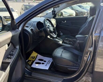 Кіа Sportage, об'ємом двигуна 2 л та пробігом 206 тис. км за 11500 $, фото 15 на Automoto.ua