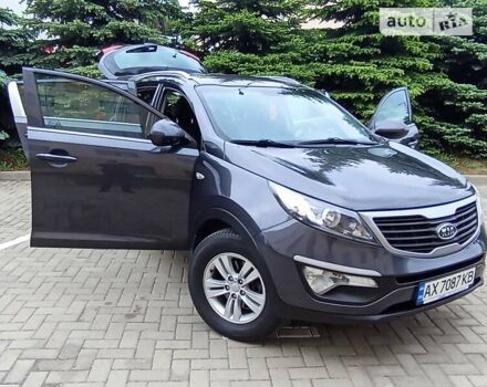 Кіа Sportage, об'ємом двигуна 2 л та пробігом 184 тис. км за 10700 $, фото 14 на Automoto.ua