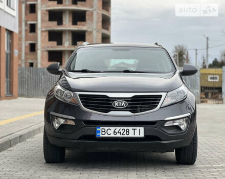 Киа Sportage, объемом двигателя 1.7 л и пробегом 204 тыс. км за 10900 $, фото 2 на Automoto.ua