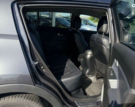 Кіа Sportage, об'ємом двигуна 2 л та пробігом 206 тис. км за 11500 $, фото 12 на Automoto.ua