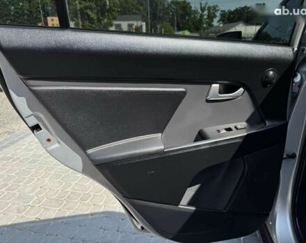 Киа Sportage, объемом двигателя 0 л и пробегом 186 тыс. км за 12300 $, фото 18 на Automoto.ua