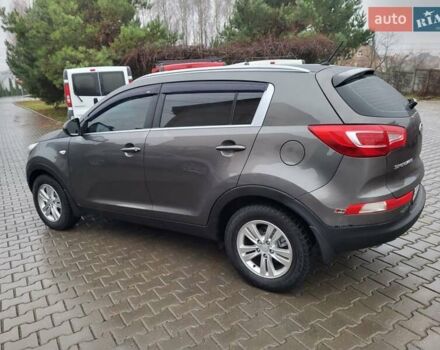 Кіа Sportage, об'ємом двигуна 1.69 л та пробігом 175 тис. км за 12300 $, фото 9 на Automoto.ua