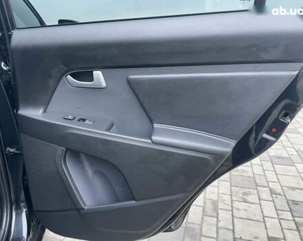 Киа Sportage, объемом двигателя 2 л и пробегом 329 тыс. км за 13300 $, фото 22 на Automoto.ua
