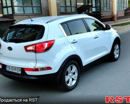 Кіа Sportage, об'ємом двигуна 2 л та пробігом 182 тис. км за 12900 $, фото 3 на Automoto.ua