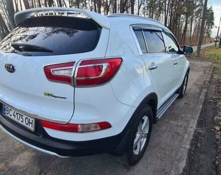 Киа Sportage, объемом двигателя 1.7 л и пробегом 195 тыс. км за 15000 $, фото 24 на Automoto.ua