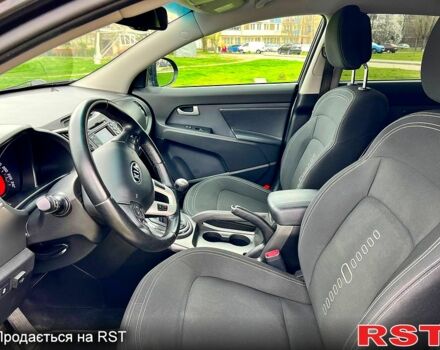 Кіа Sportage, об'ємом двигуна 2 л та пробігом 341 тис. км за 11500 $, фото 3 на Automoto.ua