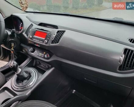 Кіа Sportage, об'ємом двигуна 1.69 л та пробігом 175 тис. км за 12300 $, фото 89 на Automoto.ua