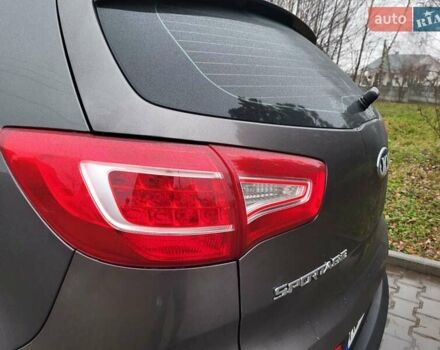 Кіа Sportage, об'ємом двигуна 1.69 л та пробігом 175 тис. км за 12300 $, фото 36 на Automoto.ua