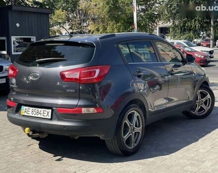 Киа Sportage, объемом двигателя 1.7 л и пробегом 255 тыс. км за 12300 $, фото 3 на Automoto.ua