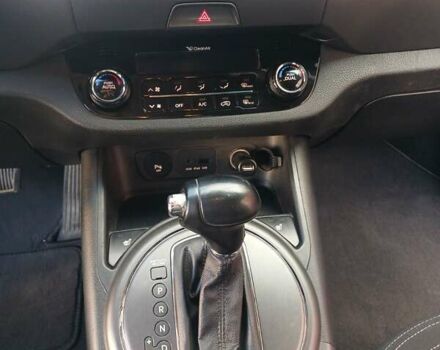 Кіа Sportage, об'ємом двигуна 0 л та пробігом 189 тис. км за 14400 $, фото 5 на Automoto.ua