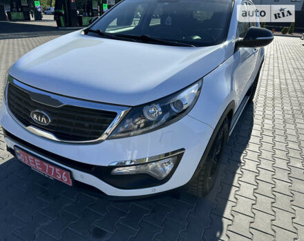 Киа Sportage, объемом двигателя 1.7 л и пробегом 202 тыс. км за 12900 $, фото 6 на Automoto.ua