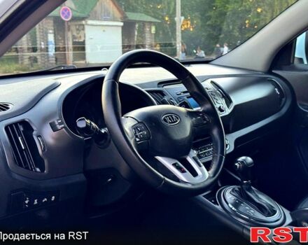 Кіа Sportage, об'ємом двигуна 2 л та пробігом 137 тис. км за 11650 $, фото 4 на Automoto.ua