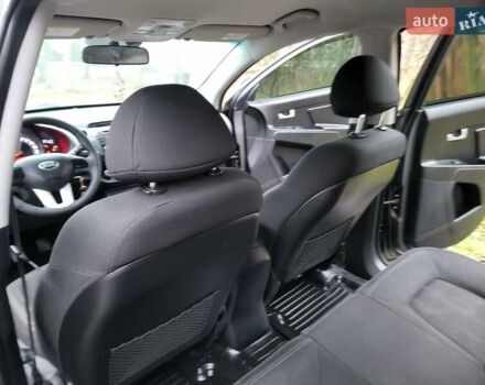 Кіа Sportage, об'ємом двигуна 1.69 л та пробігом 175 тис. км за 12300 $, фото 113 на Automoto.ua