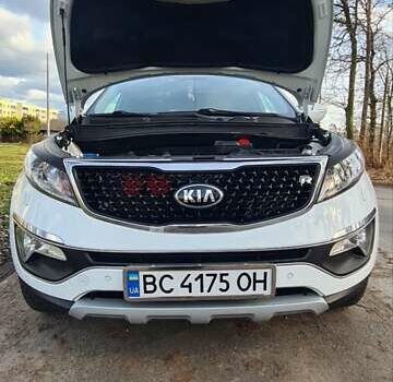 Киа Sportage, объемом двигателя 1.7 л и пробегом 195 тыс. км за 15000 $, фото 40 на Automoto.ua