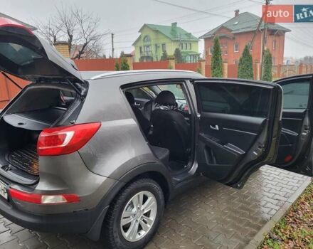 Кіа Sportage, об'ємом двигуна 1.69 л та пробігом 175 тис. км за 12300 $, фото 83 на Automoto.ua