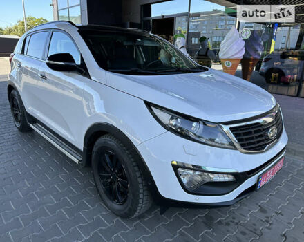 Киа Sportage, объемом двигателя 1.7 л и пробегом 202 тыс. км за 12900 $, фото 14 на Automoto.ua