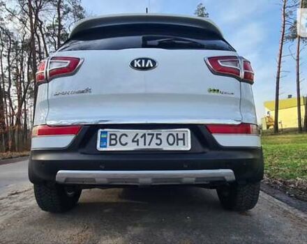 Киа Sportage, объемом двигателя 1.7 л и пробегом 195 тыс. км за 15000 $, фото 16 на Automoto.ua