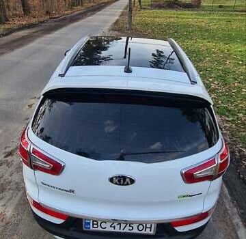 Киа Sportage, объемом двигателя 1.7 л и пробегом 195 тыс. км за 15000 $, фото 20 на Automoto.ua