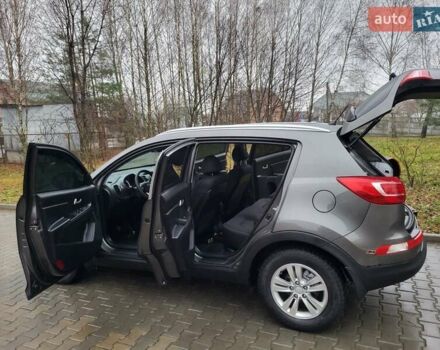 Кіа Sportage, об'ємом двигуна 1.69 л та пробігом 175 тис. км за 12300 $, фото 79 на Automoto.ua