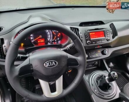 Кіа Sportage, об'ємом двигуна 1.69 л та пробігом 175 тис. км за 12300 $, фото 120 на Automoto.ua