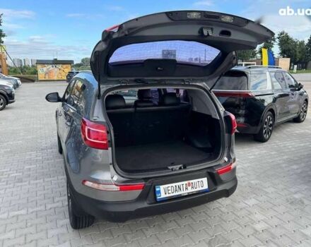 Кіа Sportage, об'ємом двигуна 2 л та пробігом 213 тис. км за 13500 $, фото 7 на Automoto.ua