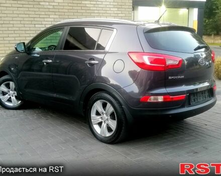 Кіа Sportage, об'ємом двигуна 2 л та пробігом 132 тис. км за 12800 $, фото 5 на Automoto.ua