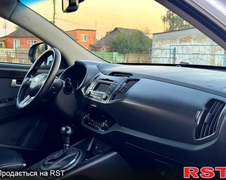 Кіа Sportage, об'ємом двигуна 2 л та пробігом 137 тис. км за 11650 $, фото 7 на Automoto.ua